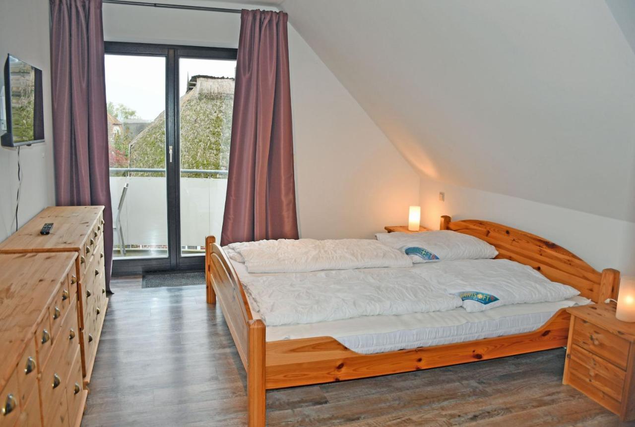 Schoenes Ferienhaus Mit Kamin Und Sauna Im Ostseebad Sellin Exterior foto