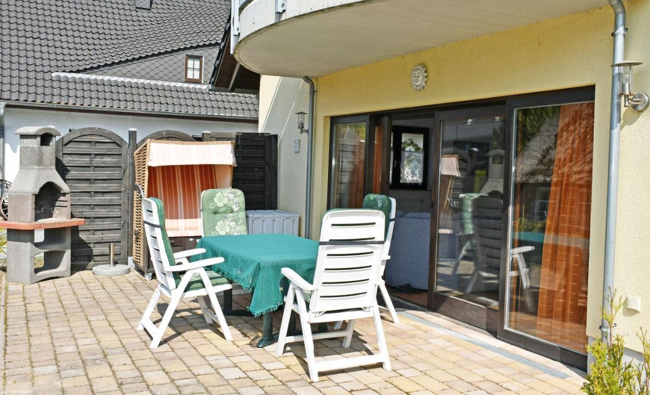 Schoenes Ferienhaus Mit Kamin Und Sauna Im Ostseebad Sellin Exterior foto